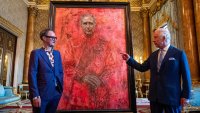 Новият портрет на крал Чарлз беше осквернен от природозащитници
