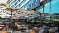 Новата тераса на ресторант ADOR на хотел InterContinental: Идеалното място за релакс и изискано хранене в сърцето на София