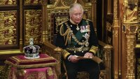Скандал в кралското семейство: Член от екипа на Чарлз напуска заради расизъм