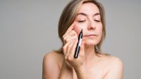 Очна линия след 50-те - да, но ако следвате определени съвети