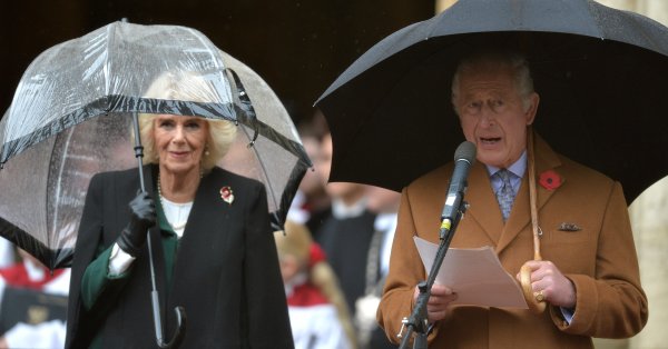 След като принц Чарлз стана крал и избра името Чарлз