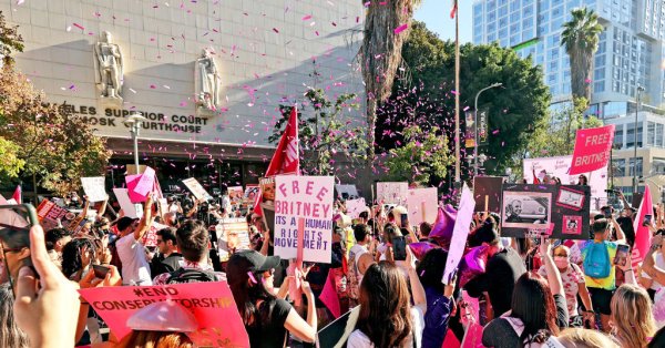 Съдът реши и установи че настойничеството над човека и имуществото