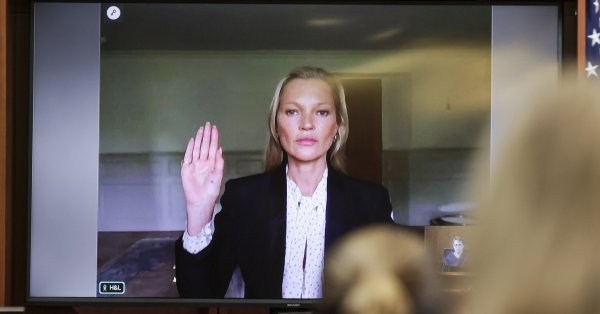 Кейт Мос стана свидетел в делото за 50 милиона долара