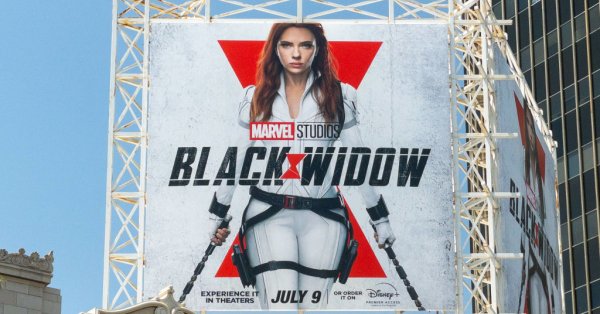 В момента по кината върви филмът Черната вдовица който набира