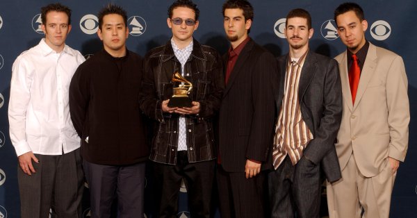 Групата Linkin Park ще пусне на пазара нечувана от широката