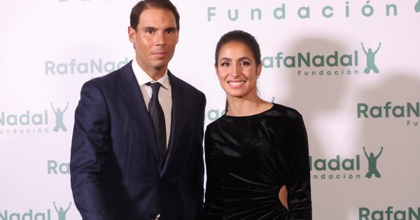 Суперзвездата на тениса Рафаел Надал и съпругата му Мария Франсиска