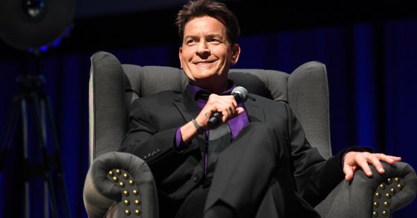 Чарли Шийн отговори на критиките свързани с поведението на по голямата