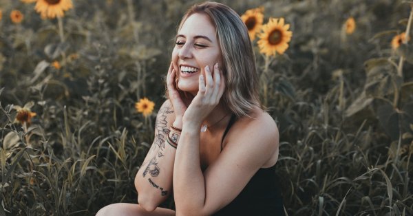 Астрологията е наука която изучава взаимодействието между Слънцето Луната и