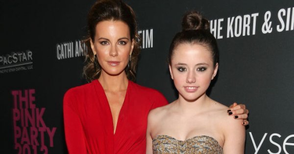 Пандемията от коронавирус успя да раздели множество семейства приятели и