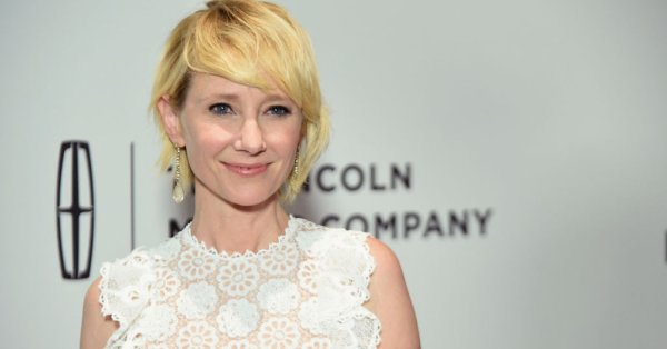 Причината за смъртта на Ан Хечи беше официално посочена от