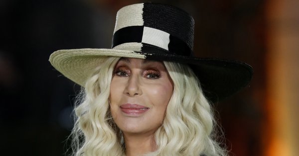 Шер споделя своята история относно аборта на фона на продължаващите