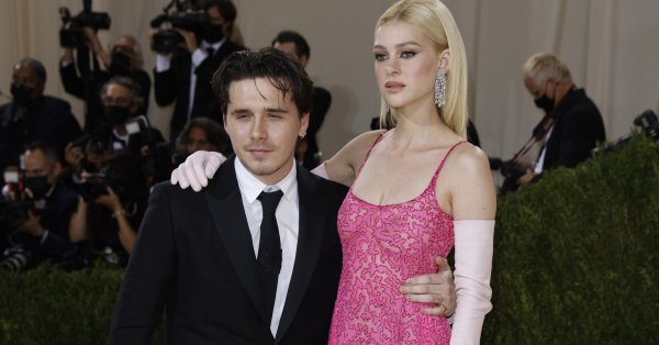 Големите сватби се завръщат След като две години ковид пандемията принуди