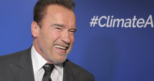 Арнолд Шварценегер разочарова дълбоко стотици свои фенове след като се