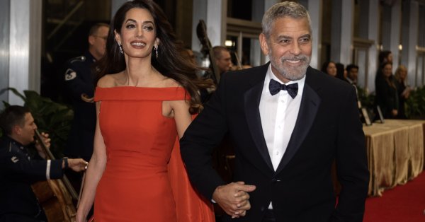 Джордж Клуни винаги е готов да помогне на любимата си