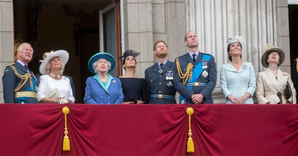 Британското кралско семейство е известно с блясъка на сватбите си