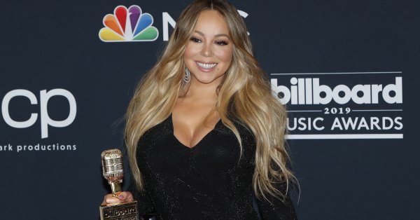 В ново шоу по Apple TV Марая Кери блесна