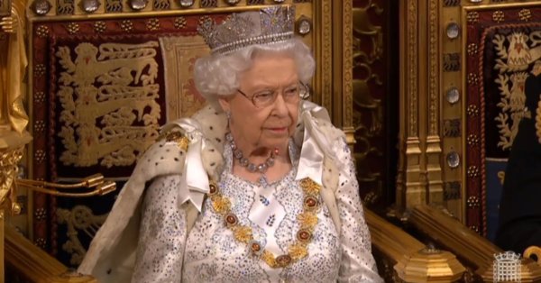 През 2022 г кралицата на Великобритания 95 годишната Елизабет II ще