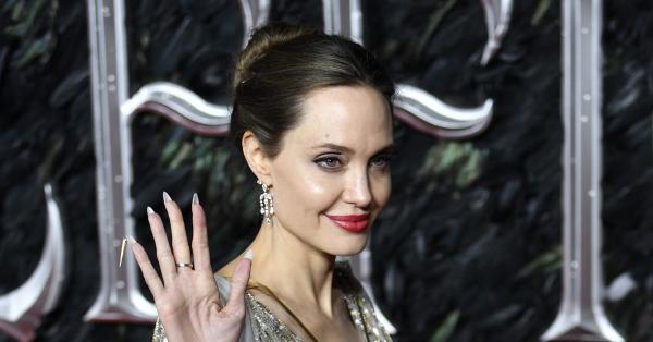 След кратка почивка от актьорската си кариера, 45-годишната Анджелина Джоли