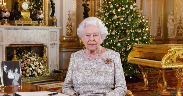 Тазгодишната Коледа беше една от най-трудните за кралица Елизабет II.