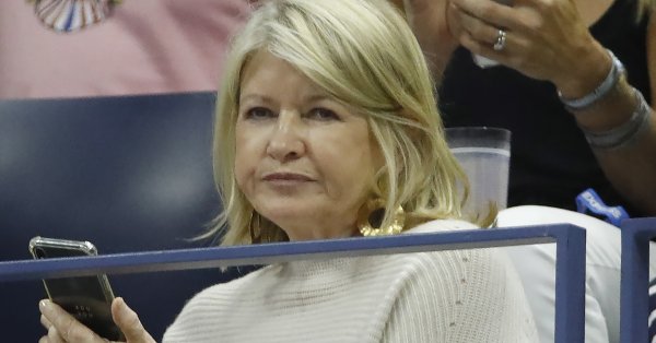 Марта Стюарт има прясна връзка призна самата тя в интервю