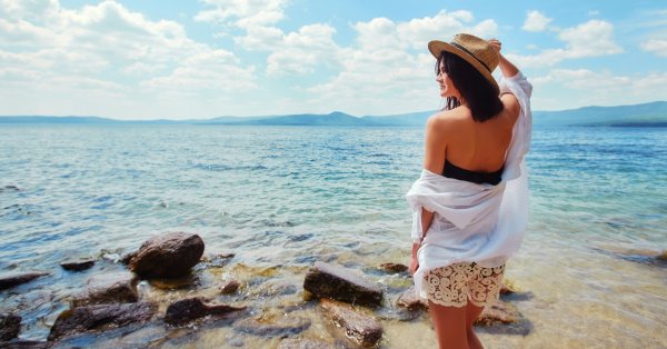 Всяка жена на определена възраст търси нови бюти съвети Повечето