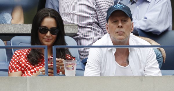 Ема Хеминг Уилис се учи да живее с тежестта на