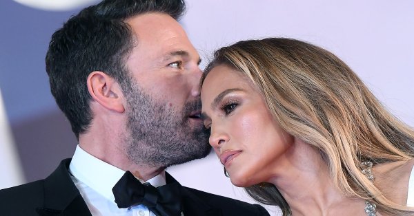 Бащата на Бен Афлек не знаел за годежа му с