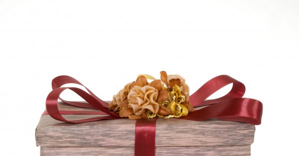Пет нетрадиционни предложения за подарък - Tialoto