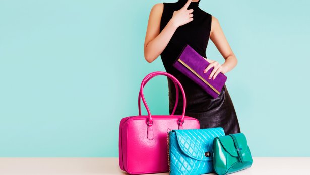 Дамски чанти – 3 модела, които да носите през следващите месеци - Tialoto