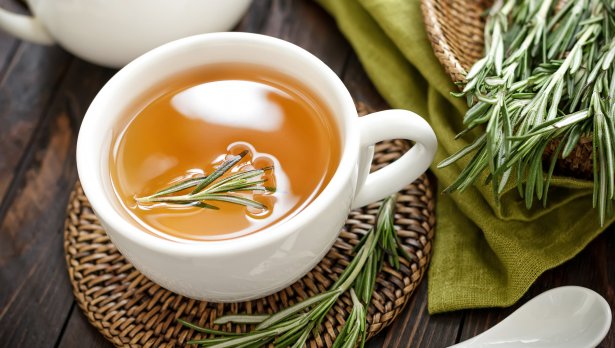 4 ползи от пиенето на чай от розмарин - Tialoto