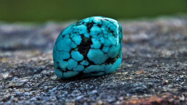 Силата на естествените камъни: Тюркоаз - Tialoto